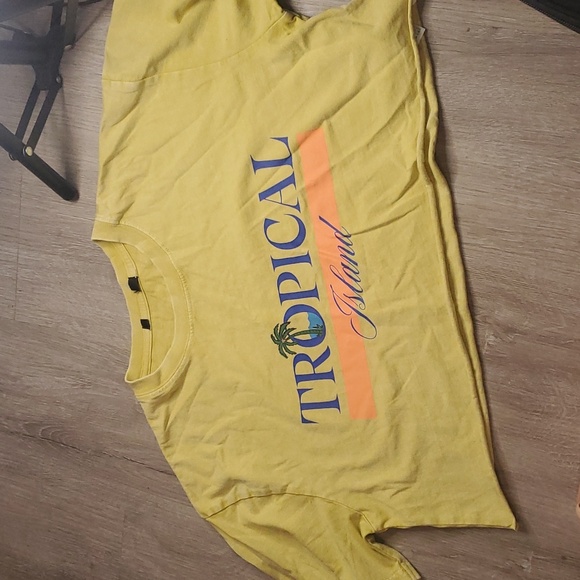 Yellow Crop Top - Picture 2 of 2